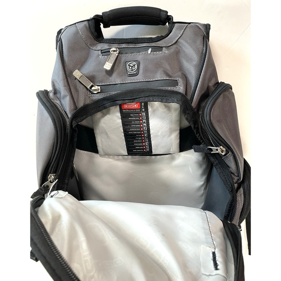 OGIO Metro Street Backpack Black/Gray - Picture 6 of 14